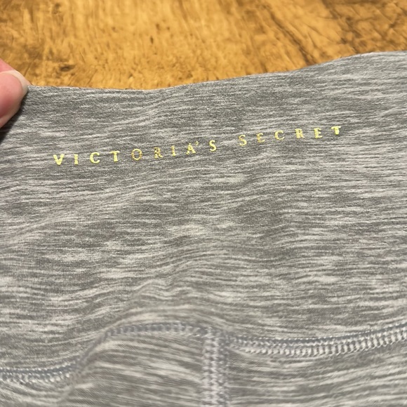 Victoria’s Secret Studio Leggings - Picture 6 of 6